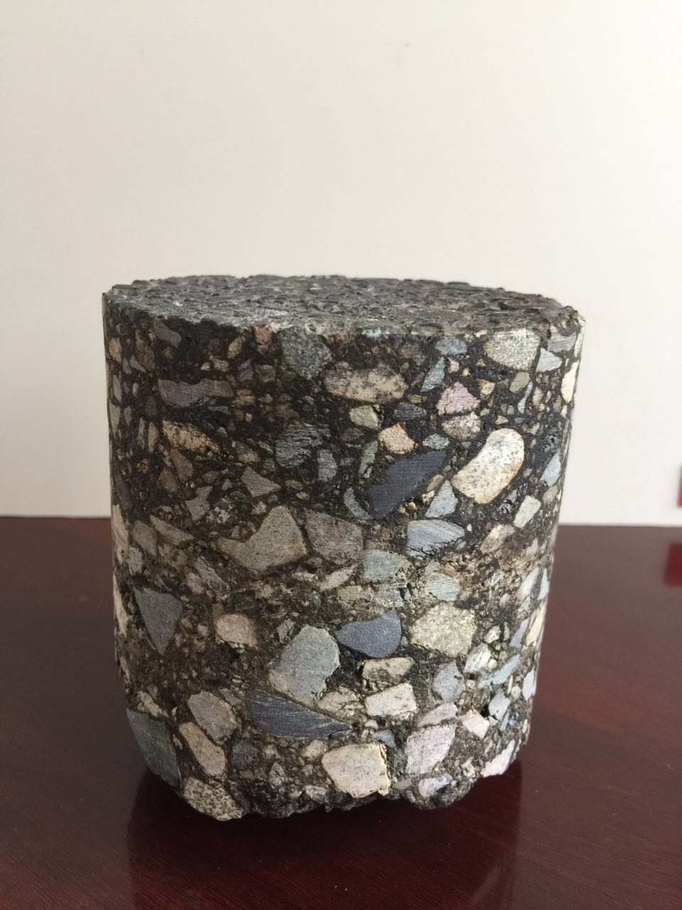 6芯样.jpg 6芯样.jpg